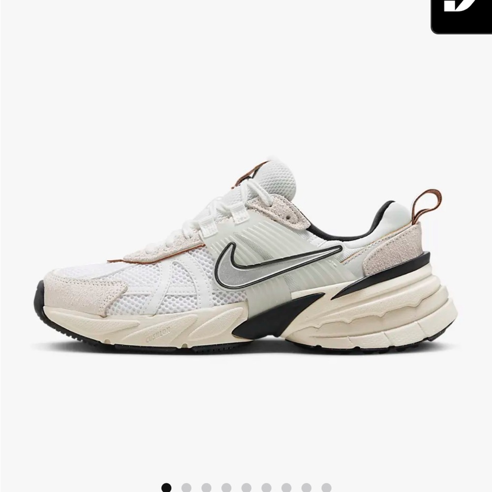 Nike V2K Run NIB W 7.5